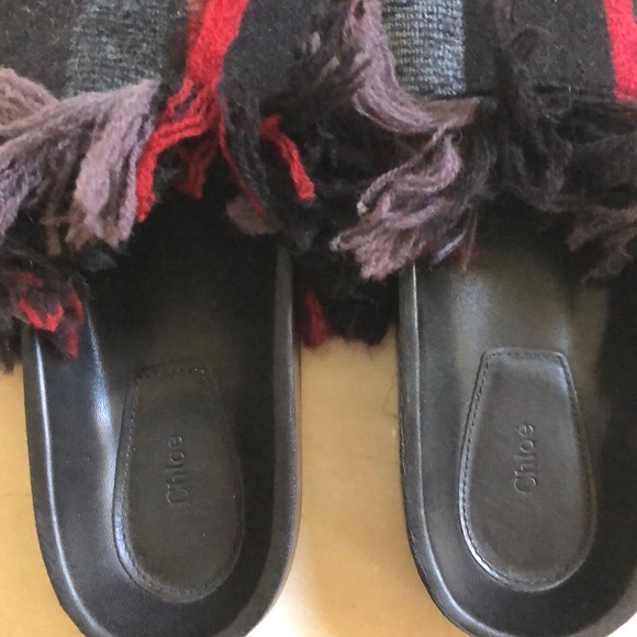 Designer Flats - Picture 3 of 3